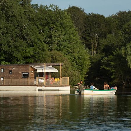 Les Etangs De Taysse Hotell Espagnac Exteriör bild