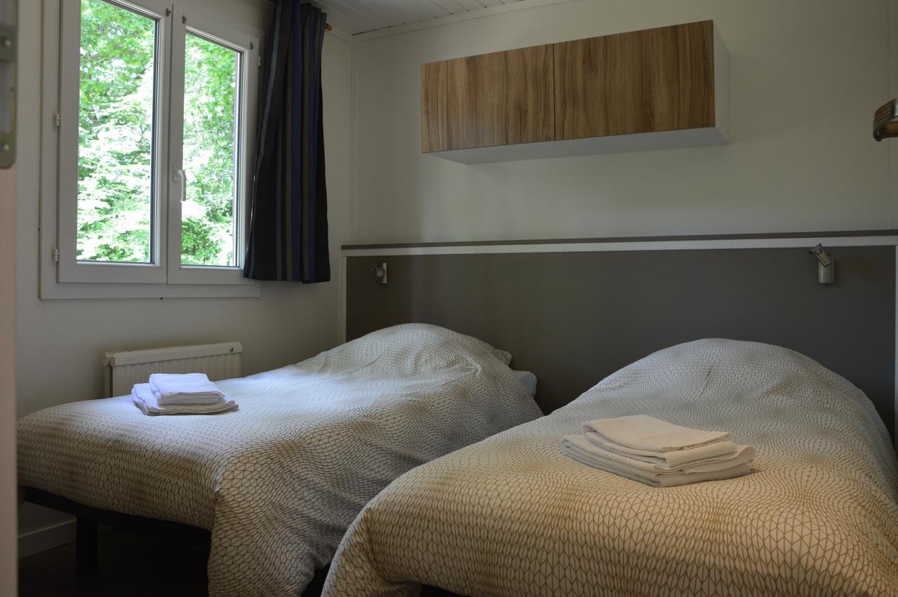 Les Etangs De Taysse Hotell Espagnac Exteriör bild