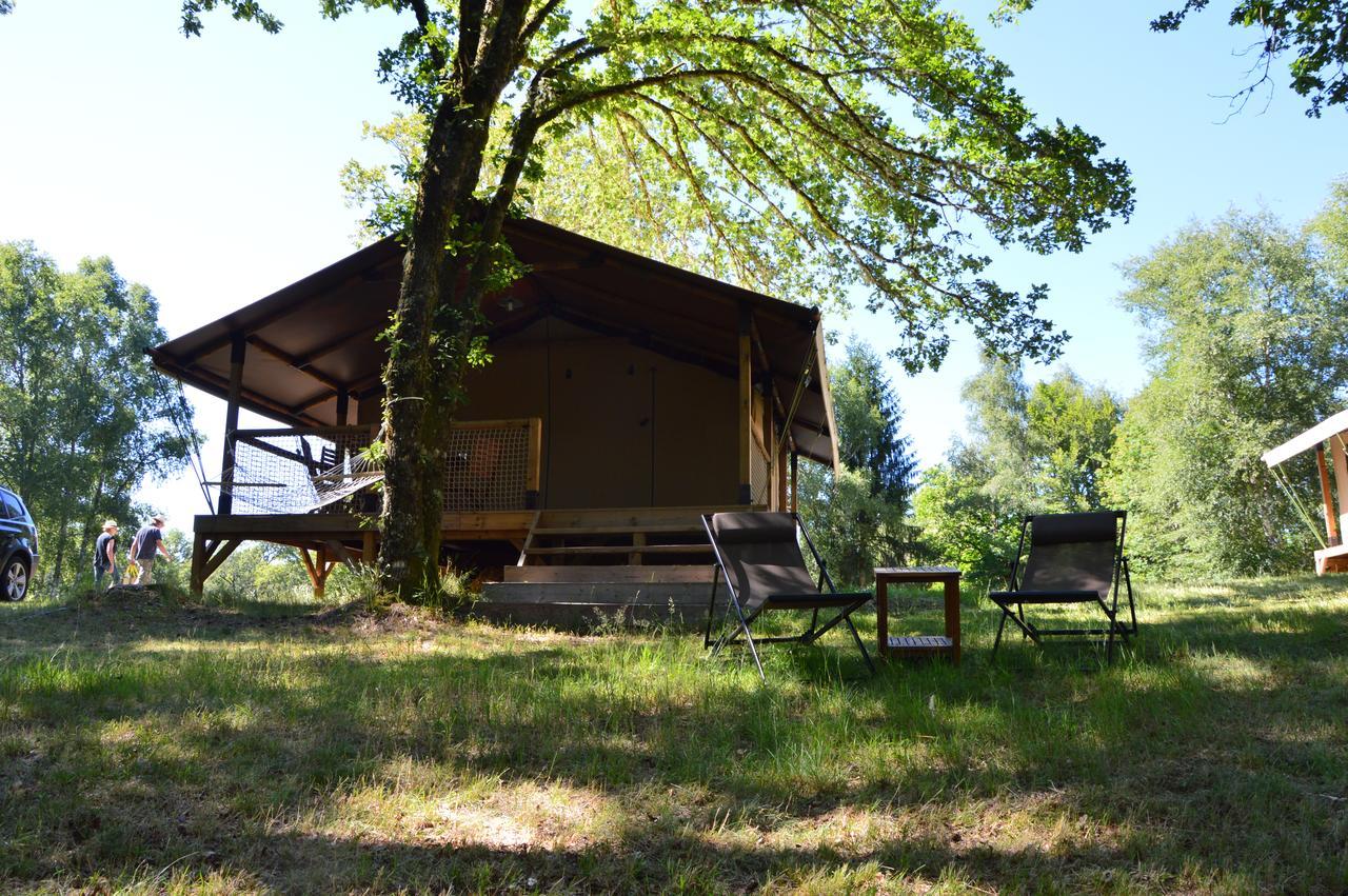 Les Etangs De Taysse Hotell Espagnac Exteriör bild