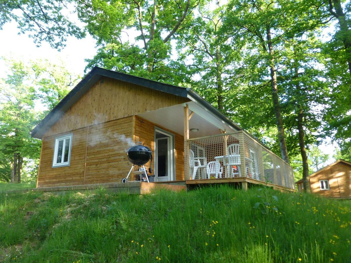 Les Etangs De Taysse Hotell Espagnac Exteriör bild
