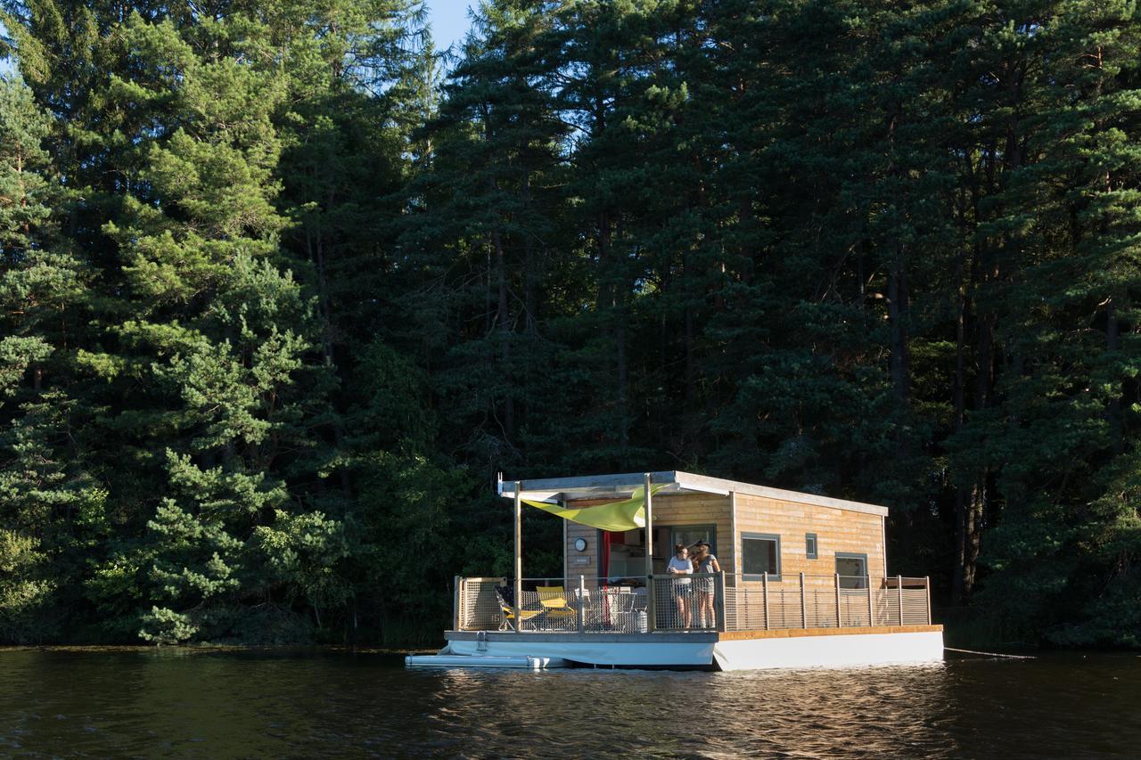 Les Etangs De Taysse Hotell Espagnac Exteriör bild
